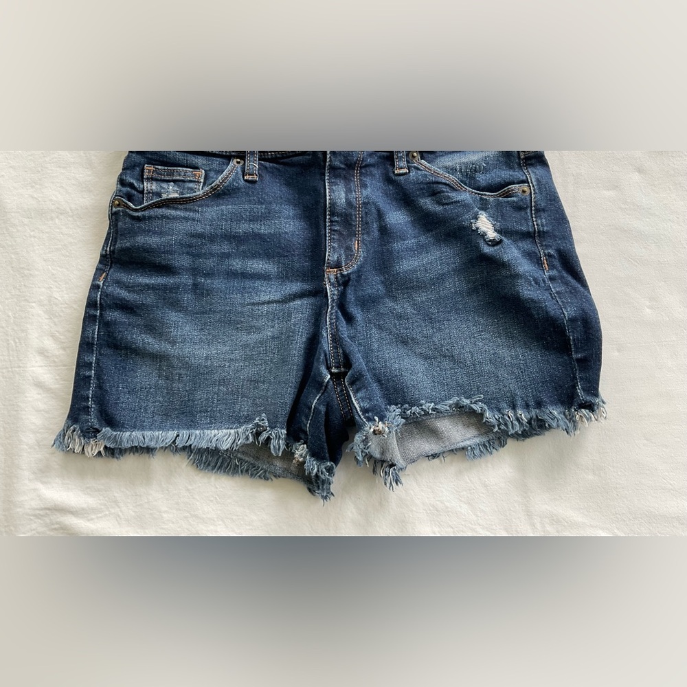 Denim short size 2/26